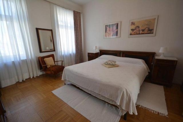 Vienna Holiday Apartments ภายนอก รูปภาพ