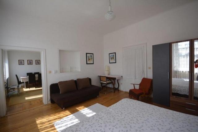 Vienna Holiday Apartments ภายนอก รูปภาพ