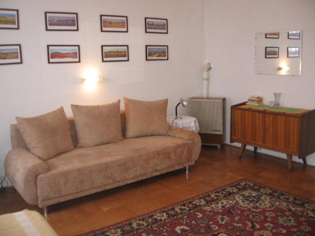 Vienna Holiday Apartments ภายนอก รูปภาพ